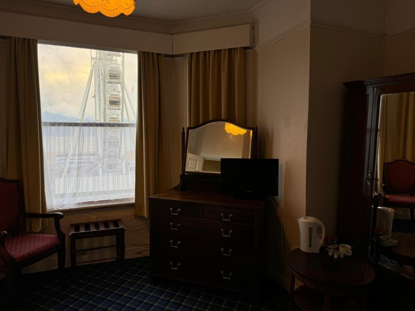 Royal Hotel Great Yarmouth Ngoại thất bức ảnh